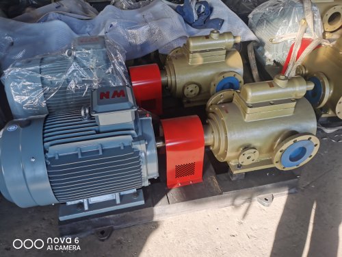 保溫螺杆瀝(lì)青泵