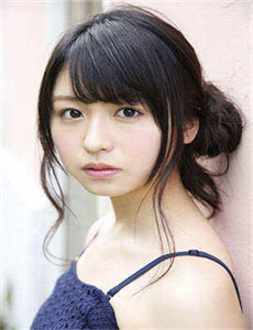 村主任和他的女友